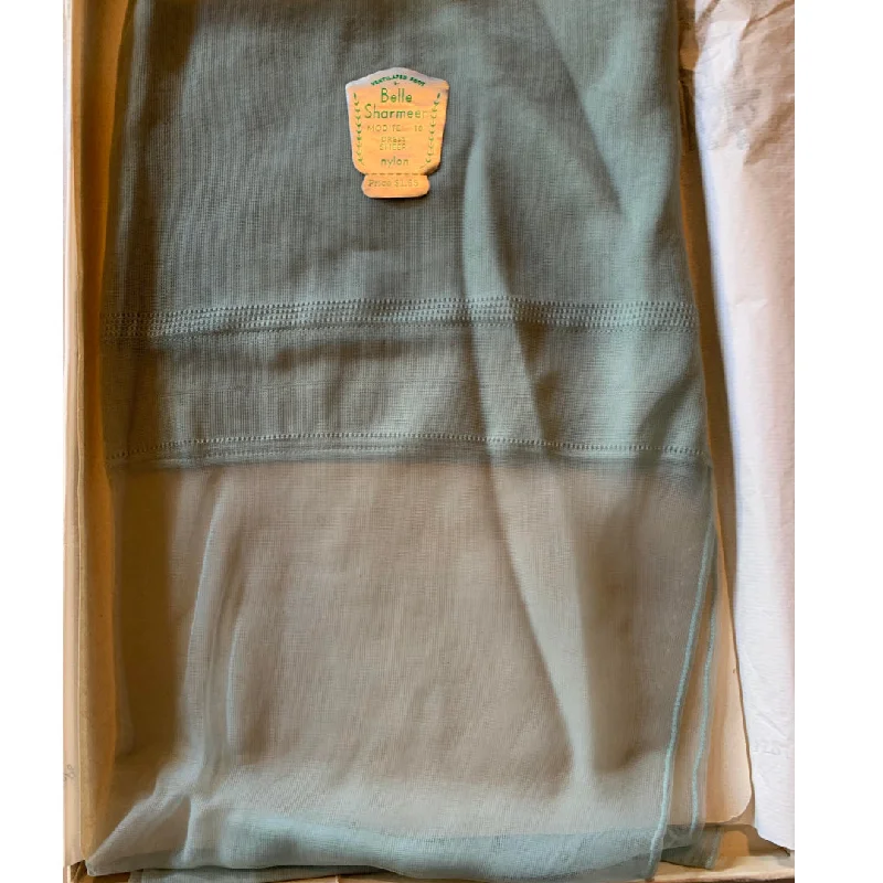 Women's Tights for Evening Wear2 Pr Sheer Seafoam Green Back Seam Cuban Heel Thigh High Stockings circa 1960s 10 Women's Tights for Evening Wear2 Pr Sheer Seafoam Green Back Seam Cuban Heel Thigh High Stockings circa 1960s 10