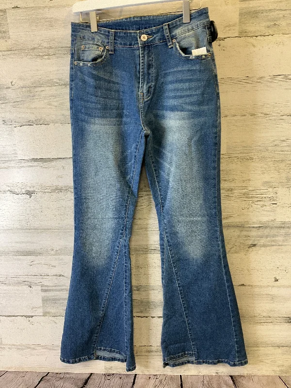 Blue Denim Jeans Flared Clothes Mentor, Size 6