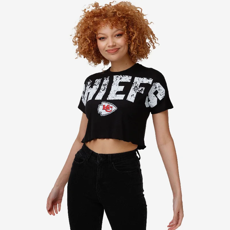 Kansas City Chiefs Womens Petite Distressed Wordmark Crop Top