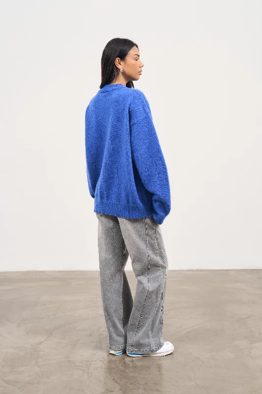 FLUFFY EMBLEM KNITTED CREW - COBALT