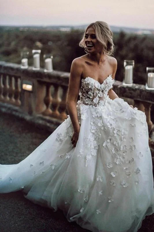 Hot Selling Sweetheart Wedding Dress with Flowers A Line Tulle Wedding Dress with Appliques N2546