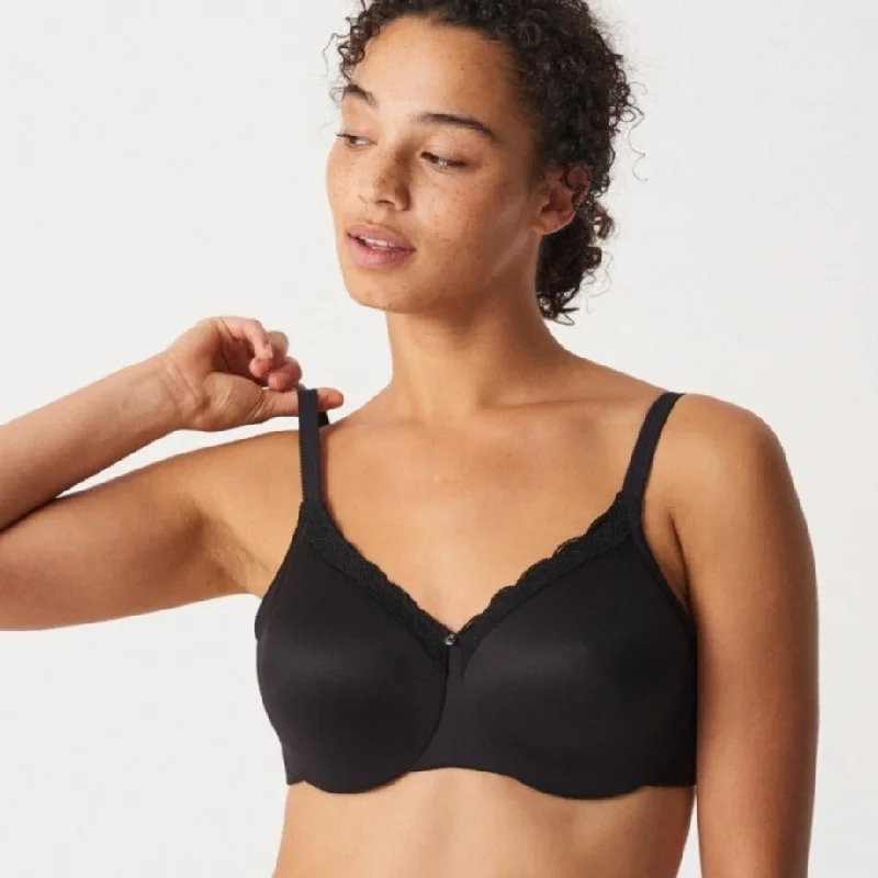 Bra with a plus - size customized fit option for a perfect fit CHANTELLE 13G1 C COMFORT FULL COVERAGE MOLDED BRA Bra with a plus - size customized fit option for a perfect fit CHANTELLE 13G1 C COMFORT FULL COVERAGE MOLDED BRA