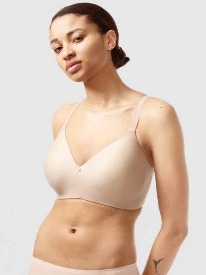 Bra with a polyester - lined cup for durability and moisture - wicking CHANTELLE C13G20 C COMFORT WIRE FREE T SHIRT BRA Bra with a polyester - lined cup for durability and moisture - wicking CHANTELLE C13G20 C COMFORT WIRE FREE T SHIRT BRA