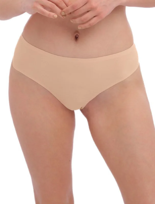 Women's bras with a slimming effectFantasie Smoothease Invisible Stretch Thong, Natural Beige Women's bras with a slimming effectFantasie Smoothease Invisible Stretch Thong, Natural Beige