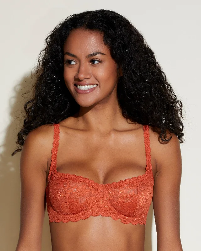 Bra with underbust support for better breast lift​ Sujetador Balconette