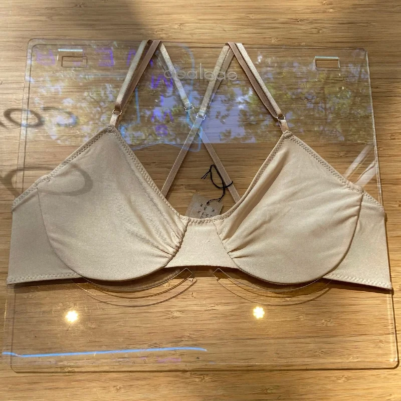 Women's Victoria's Secret bras in various sizesOnly Hearts: Second Skins Racerback Bra - Beige Women's Victoria's Secret bras in various sizesOnly Hearts: Second Skins Racerback Bra - Beige