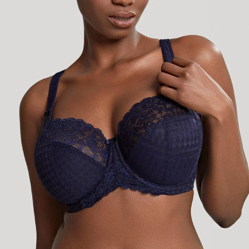 Bra with a cotton - lined cup for a natural and soft feel Envy Full Cup Bra 7285 - Navy Bra with a cotton - lined cup for a natural and soft feel Envy Full Cup Bra 7285 - Navy