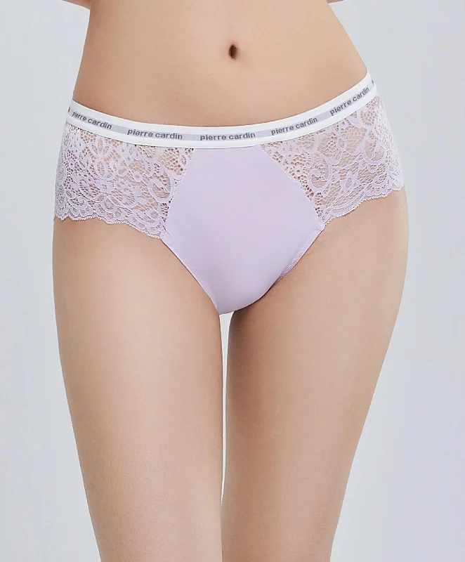Bra with a bandeau style for a strapless and sleek look​ Perfect Lace Midi Panty
