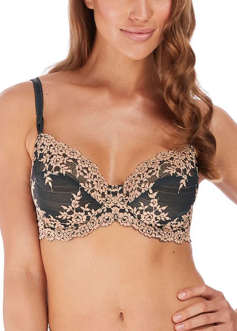 Women's black bras for a classic lookWacoal Embrace Lace Underwire Bra, Ebony / Shifting Sand Women's black bras for a classic lookWacoal Embrace Lace Underwire Bra, Ebony / Shifting Sand