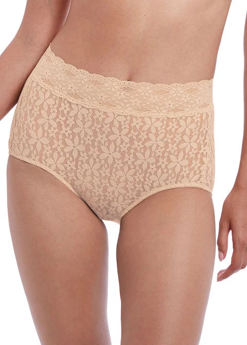 Women's bras with a contoured cup designWacoal Halo Lace Full Panties, Nude | Wacoal Full panty Women's bras with a contoured cup designWacoal Halo Lace Full Panties, Nude | Wacoal Full panty