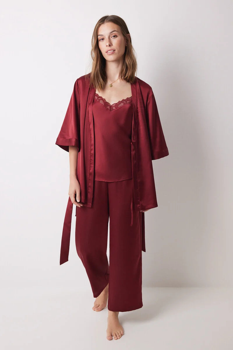 Women's bras crafted from stretchy spandexGarnet satin robe, top and pyjamas trouser set Women's bras crafted from stretchy spandexGarnet satin robe, top and pyjamas trouser set