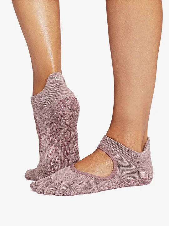 Women's cable - knit ankle socks for a cozy styleToeSox Full Toe Bellarina Grip Socks - Rosy Women's cable - knit ankle socks for a cozy styleToeSox Full Toe Bellarina Grip Socks - Rosy