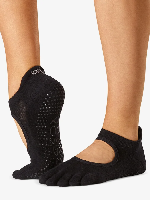 Women's thigh - high socks in a fishnet patternToesox Tec Full Toe Bellarina - Evolve Women's thigh - high socks in a fishnet patternToesox Tec Full Toe Bellarina - Evolve