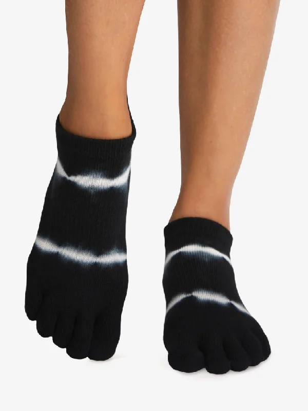 Women's wool - rich socks for winter warmthToeSox Full Toe Low Rise Grip Socks - Black Tie Dye Stripe Women's wool - rich socks for winter warmthToeSox Full Toe Low Rise Grip Socks - Black Tie Dye Stripe