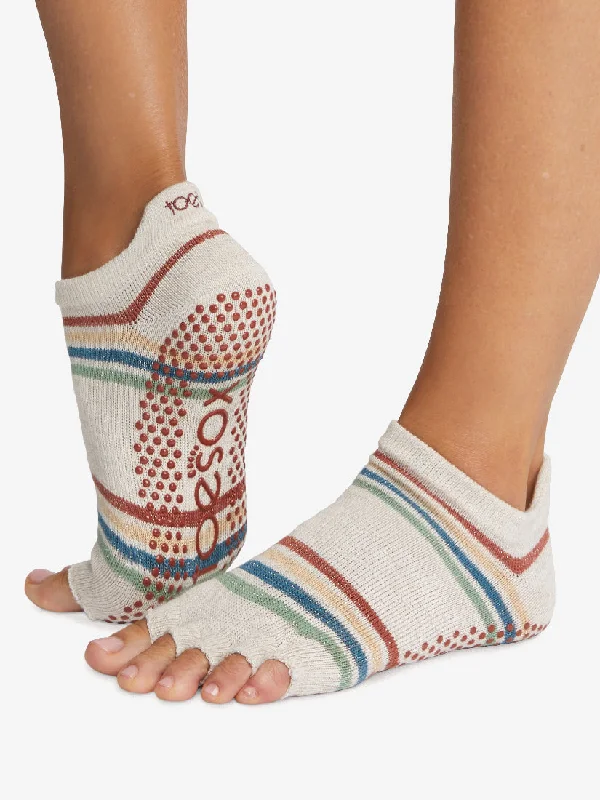 Women's hypoallergenic socks for sensitive skinToeSox Half Toe Low Rise Grip Socks - Vintage Rainbow Women's hypoallergenic socks for sensitive skinToeSox Half Toe Low Rise Grip Socks - Vintage Rainbow